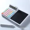 Placa de desenho com calculadora, suporte para celular e calculadora - um dispositivo 3 em 1 para cálculos de escritório e rascunhos, com uma tela grande de 12 dígitos