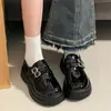 Novedad Modelo Primavera/Verano 2026 Comercio Exterior Estilo Británico Mocasines para Mujer, Suela Gruesa Aumentadores de Altura Negro Charol Doble Dorado Zapatos Individuales para Comercio Transfronterizo