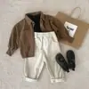 Conjunto de ropa de otoño para niños 2026 nuevo moderno ropa urbana infantil moda para bebé ropa genial y elegante para primavera y otoño