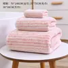 Toalla y toalla de baño de franela coral a cuadros vintage, delicadas y suaves al tacto, en tonos tierra, toalla de pareja para venta al por mayor