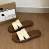 Sandalias Planas para Mujer para Verano 2026, Estilo Nuevo, Bonitas y Cómodas, Antideslizantes, Adecuadas para Usar con Faldas, Chanclas de Playa