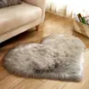 Alfombra Amazon Directa Blanca en Forma de Corazón Piel de Oveja Sintética Alfombra Gruesa de Felpa Larga Felpudo Cojín para Sofá Cojín para Ventana de Rincón