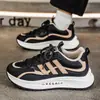 Sapatos de moda de luxo leve sapatos masculinos de alta qualidade couro impermeável de ponta sola grossa esportivos para corrida casuais sapatos Forrest Gump de três listras