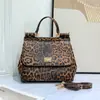 Série Dama da Sicília Simples e Versátil Estampa de Palmeira Bolsa de Ombro Cruzada Única Moda para Trabalho e Festa Bolsa Feminina Atacado