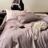 100 Fios de Alta Contagem ~ Conjunto de Quatro Peças 100% Algodão Bordado em Toalha Estilo Princesa Romântico Algodão Puro Capa de Edredom Lençol de Cama Algodão de Fibra Longa Cetim Saia de Cama