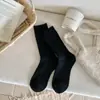 Calcetines de Lana para Mujer Otoño e Invierno, Calcetines Gruesos y Cálidos de Media Pantorrilla, Estilo Japonés Sencillo Color Sólido Versátiles Adelgazantes Largos Slouch