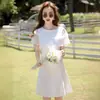 Vestido Brando First Love para Emagrecer com Cintura e Design Elegante, Saia Evasê Franzida para Pessoas Baixas