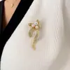 Broche de Cinta de Lazo, Broche Elegante de Perlas de Lujo de Alta Gama para Mujer, Accesorios para Traje