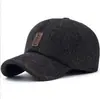 Gorra de Algodón Gorra de Béisbol Casual de Invierno Gorro para Persona de Mediana Edad Otoño e Invierno Protección Cálida para los Oídos Gorra de Algodón Gorra a Cuadros Bordada