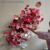 Orden de boda banquete de bodas flor artificial rosa roja floral decoración de boda tarjeta de bienvenida tablero KT flor falsa de boda flor de seda flor decorativa