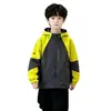 Chaqueta para niño para primavera y otoño 2026 modelo nuevo, ropa de otoño casual de corte holgado para niños mayores, cortavientos infantil de bloques de color