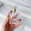 Botella de perfume con rosca, portátil y avanzada, vacía, 30 ml, negra, transparente, 100 ml.
