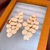 Pendientes Europeos y Americanos de Lentejuelas Multicapa con un Toque de Lujo Ligero y de Alta Gama, Diseño Vintage de Gancho para la Oreja, Pendientes Únicos y de Nicho al por Mayor