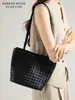 Bolsa de Mano Tejida de Gran Capacidad para Mujer, Venta Caliente Transfronteriza 2026, Estilo Coreano, de Alta Gama, Versátil para el Día a Día, Bolso de Mano y Bolso de Hombro