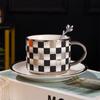 Taza de Café y Platillo de Cerámica a Cuadros de Lujo Vintage Nórdico Alto Valor Estético Taza de Café para Té con Aroma a Leche Creativa para Instagram