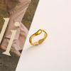 Anillo de acero inoxidable japonés y coreano transfronterizo de Amazon para mujer, ligero, de lujo, con ondas de agua, joyería con apertura y ajuste de acero de titanio.
