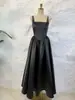 Vestido Longo Estilo Hepburn Retrô Francês Cintura Marcada Alças Finas Saia Evasê Vestido de Cetim Novo Vestido Elegante para Mulheres