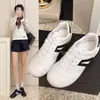 Zapatillas de Entrenamiento Alemanas para Mujer 2026 Nuevo Primavera Suela Suave Casual Versátil Deportivas Blancas para Mujer