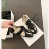 Zapatillas de entrenamiento alemanas de estilo retro en bloques de color Melard para mujer, nuevas de otoño 2026, versátiles deportivas casuales, zapatillas Forrest Gump