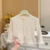 Camiseta de menina para Primavera e Outono, moda estilosa para bebês e crianças, cardigã colorido de bolinhas estilo coreano da moda, camiseta básica fresca e versátil