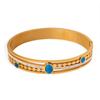 Francés Nuevo estilo retro lujo ligero estilo compuesto acero de titanio chapado en oro de 18 quilates hueco diamante turquesa pulsera joyería al por mayor