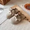 Decoração de Boneca Little Pony Fofa Faixa de Cabeça Chinelos Slip-ons Casuais Estilo Birkenstock Versátil Sapatos Loafer para Preguiçosos para Meninas
