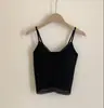 Camisola sexy de encaje francés de alta gama sin sujetador, con realce, de tirantes finos, sin varillas, con hermoso diseño de encaje en la espalda para mujer