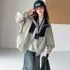 Jaqueta casual nova de outono para meninas mais velhas, roupas infantis, jaqueta colorida com zíper e gola alta para meninas, top moderno