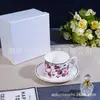 Prato de Jantar Ocidental Estilo Europeu Luz de Luxo Marca D Videira Floral Porcelana Ossos 8 polegadas Prato Raso Pintado à Mão Louça Doméstica de Alta Qualidade Atacado
