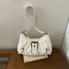 Bolsa de ombro feminina casual e moderna, nova coleção outono 2026, apresentando um design único, estilo minimalista e bolsa de axila fashion