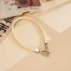 Correa de muñeca única de cuero PU nuevo, cordón para teléfono, cadena de mano colorida versátil de doble hebilla, accesorio de cadena para teléfono