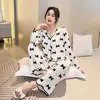 Pijama para Mulheres Verão Fino Seda Leite 2025 Novo Tamanho Grande Simples Manga Curta Shorts Roupa de Casa Conjunto Feminino