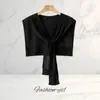 Xale Pequeno de Tricô para Primavera e Outono, Manto Feminino Versátil para Proteção do Pescoço, Cachecol de Dupla Utilização, Proteção Solar de Verão