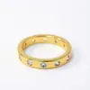 Anillo de Zirconia Nuevo Modelo Estilo Europeo y Americano Transfronterizo con Diseño de Cielo Estrellado para Mujer, Sencillo y de Moda, Lujo Ligero, Regalo para Novia, Anillo de Boda