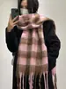 Bufanda Gruesa de Mohair de Color Puro Estilo Coreano para Mujer Invierno Nueva Protección para el Cuello a Prueba de Frío y Cálida Bufanda Chal para Estudiantes Versátil