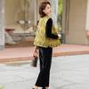 Roupa de Outono da Mamãe Veludo Elegante Terno para Mulheres de Meia-Idade e Idosas, Estilo Chinês Primavera e Outono Conjunto de Três Peças com Colete para Mulheres