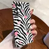Edición norteamericana: Funda de película personalizada para S24+ con forma de corazón rosa y estampado de cebra, dulce y genial, funda para teléfono de alta gama Galaxy S26
