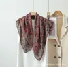 Nuevo Pañuelo de Seda Estampado con Bloques de Color de Doble Cara 2026 para Mujer, Estilo Vintage Primavera y Otoño, Bufanda Cuadrada Grande Favorecedora, Versátil Protección para el Cuello, Pañuelo de Protección Solar