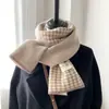 Bufanda de Punto de Color Sólido Estilo Coreano para Mujer Otoño e Invierno, Cálida y Linda para Estudiantes, Versátil para Parejas, Popular entre los Hombres