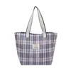 2026 Nuevo Bolso de Hombro Rayado Ligero Versátil Personalizado Bolso de Mano de Moda Tendencia Bolso Tote de Estilo Casual Simple