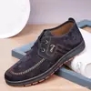 Moda Beijing antiguo antideslizante resistente al desgaste sitio de construcción papá mediana edad y ancianos suela de tendón de res cruzado comercio exterior al por mayor entrega de una pieza