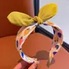 Faixa de Cabelo Morango com Laço Melody Acessórios de Cabelo Infantis Meninas Celebridade da Internet Presilhas de Cabelo Pintadas à Mão Acessórios de Cabeça para Bebê Verão