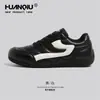 Zapatos de Carreras Estilo Americano Globales para Hombre, Nuevo Verano 2026 Versátiles de Moda Casual Deportivos para Hombre Zapatos de Entrenamiento Negros Alemanes