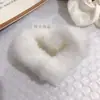Clip para el Cabello de Felpa de Imitación de Piel de Conejo Clip para el Cabello Coreano de Otoño e Invierno Clip Grande de Tiburón Estilo Suave Accesorios para el Cabello Venta al por Mayor
