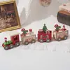Decoraciones navideñas transfronterizas de tren pequeño, regalos navideños para niños, adornos de escritorio para ventana, pequeños regalos de madera al por mayor
