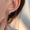 Aretes en Forma de Corazón para Mujer 2026 Nuevos Aretes de Amor Huecos en Forma de C Pequeños y Delicados Regalo para Mejor Amiga Estudiante