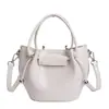 Bolso Cubo de Nicho de Nuevo Estilo Coreano de Moda, Elegante y a la Moda, Bolso Cruzado de PU de Gama Alta, Bolso de Mano para Viajar para Mujer