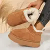 Botas Curtas da Moda, Quentes e Confortáveis para Roupas de Exterior Femininas Outono e Inverno 2025 Novas Botas de Neve Femininas Versáteis Antiderrapantes