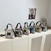 Bolso Cubo Floral para Mujer 2025 Verano Nueva Moda Retro Florido Personalizado Casual Hombro Cruzado