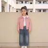 Fábrica de origen ropa exterior de primavera y otoño para niñas, chaqueta de cuero de invierno estilo motociclista para niños y niñas, chaqueta de cuero estilo 2026 nueva con cuello de solapa, MDD